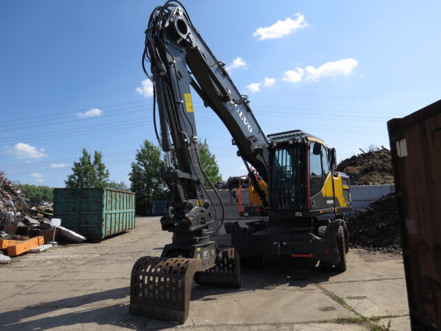 Volvo Mobil-Bagger EW200E